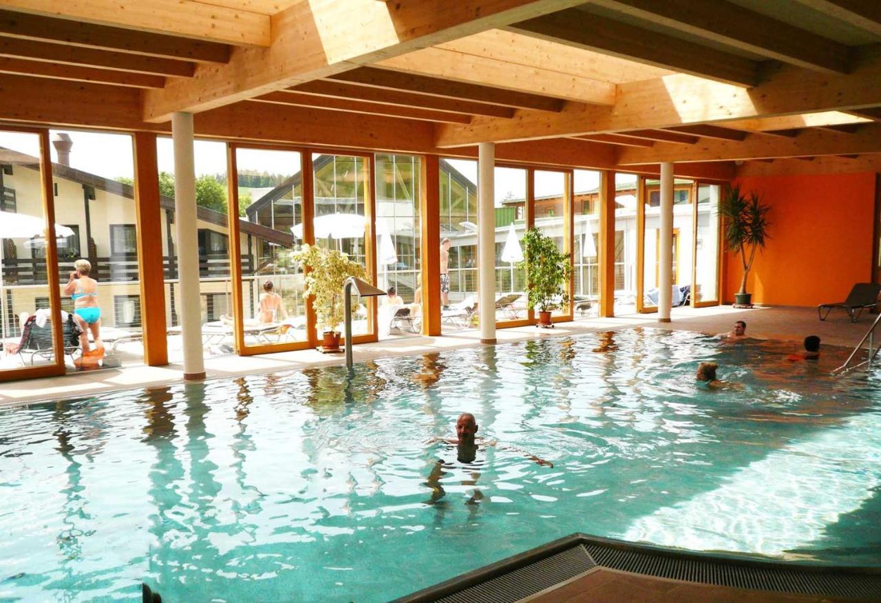 Kurhotel Bad Zell Exteriör bild