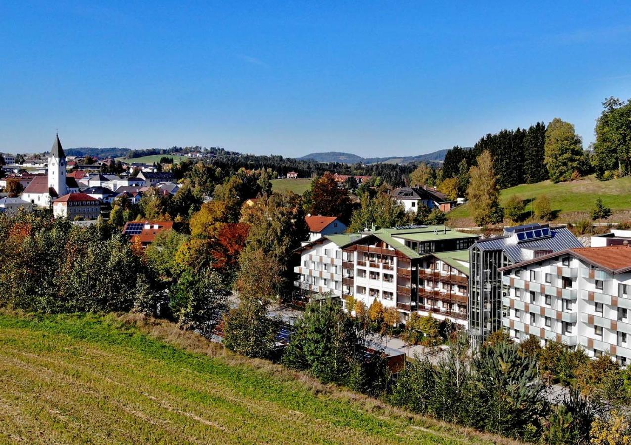 Kurhotel Bad Zell Exteriör bild